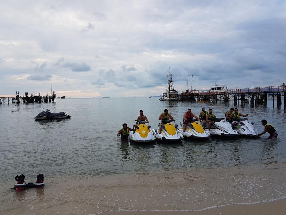 Samui Pier Front & Hotell