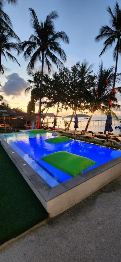 Hotell Samui Pier Front & 3*