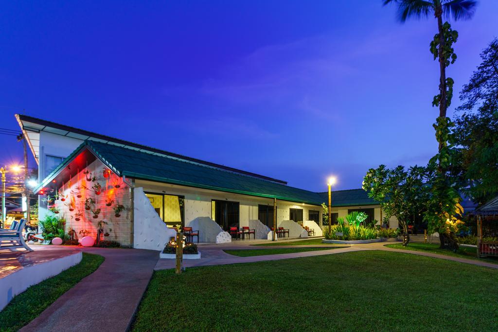 Samui Pier Front & Hotell