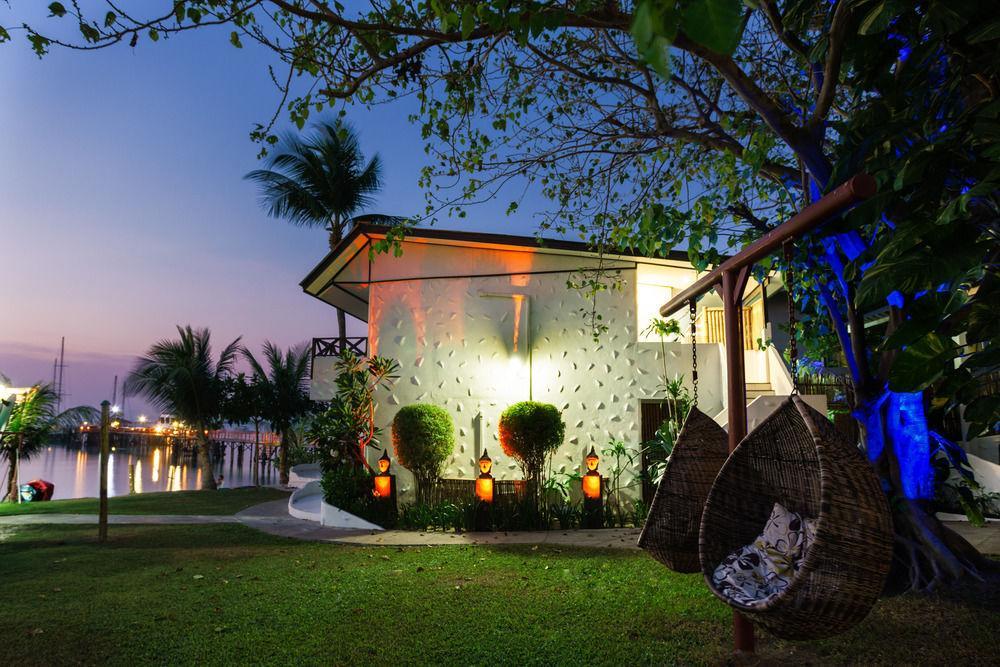 Hotell Samui Pier Front &